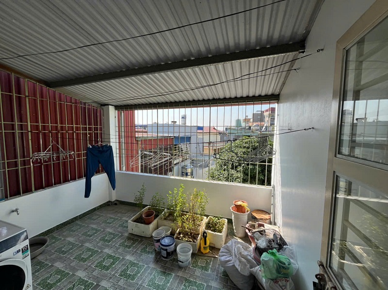 Bán nhà 4 tầng ngõ đường Nguyễn Công Hoà, quận Lê Chân, Hải Phòng.